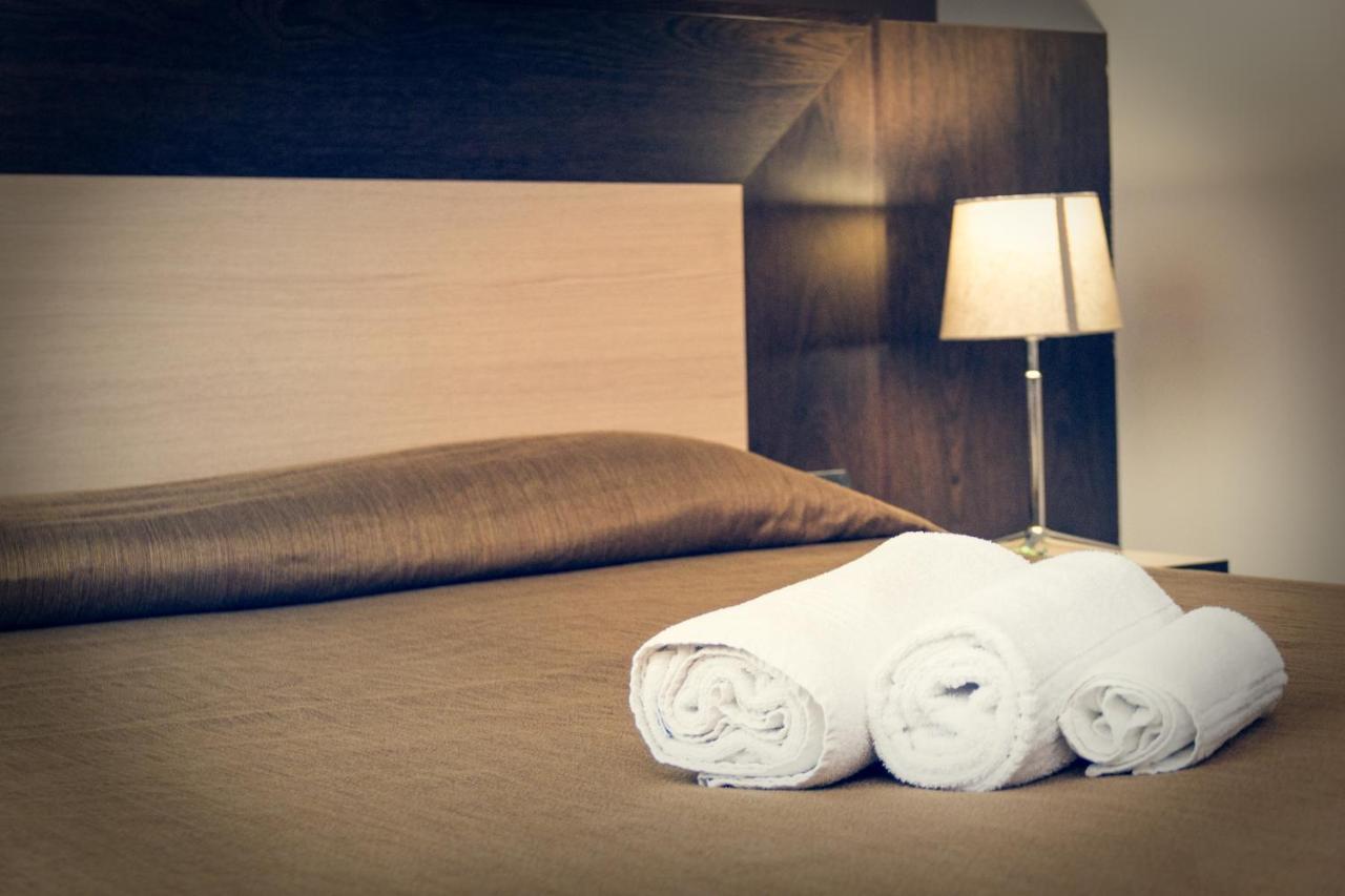 Hotel Don Camillo Brescello Buitenkant foto