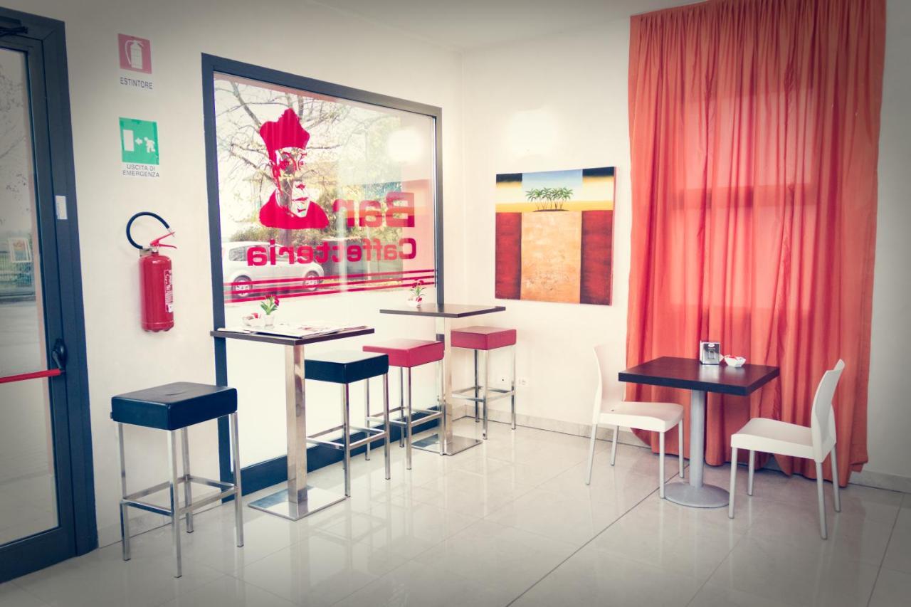 Hotel Don Camillo Brescello Buitenkant foto